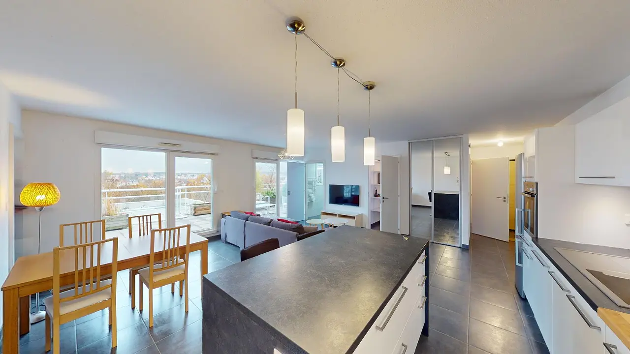 Appartement meublé de 73.0m2 - 953€ - Mulhouse
