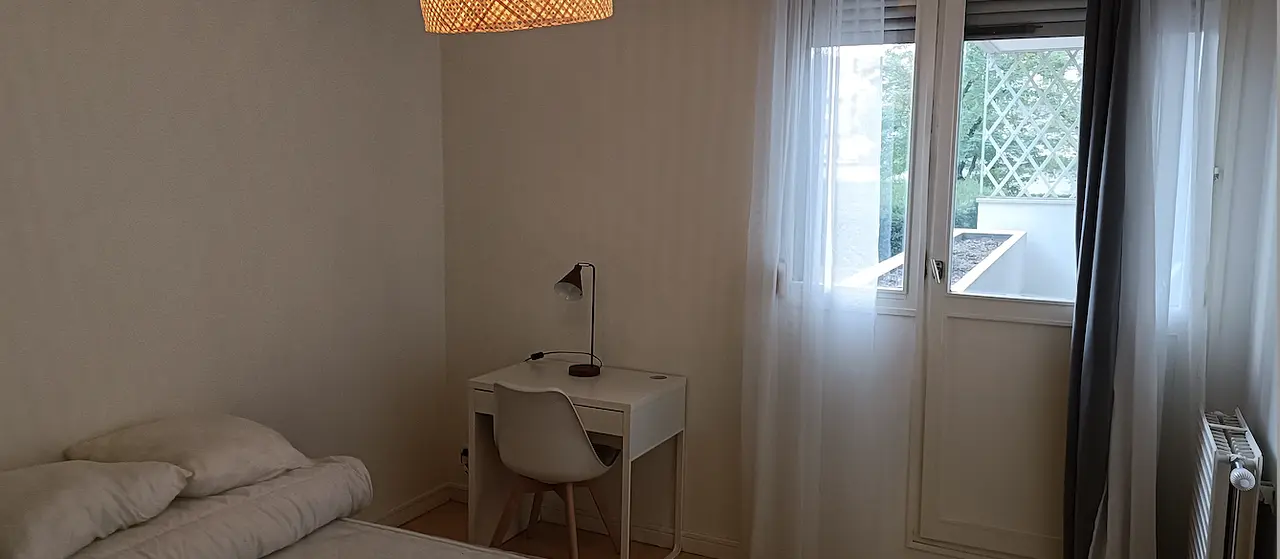 Colocation meublée de 95.0m2 - 495€ - Vénissieux