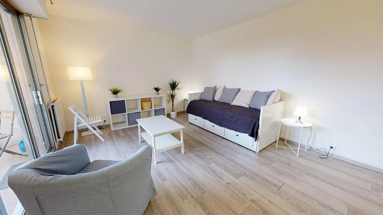 Appartement meublé de 31.0m2 - 617€ - Dijon