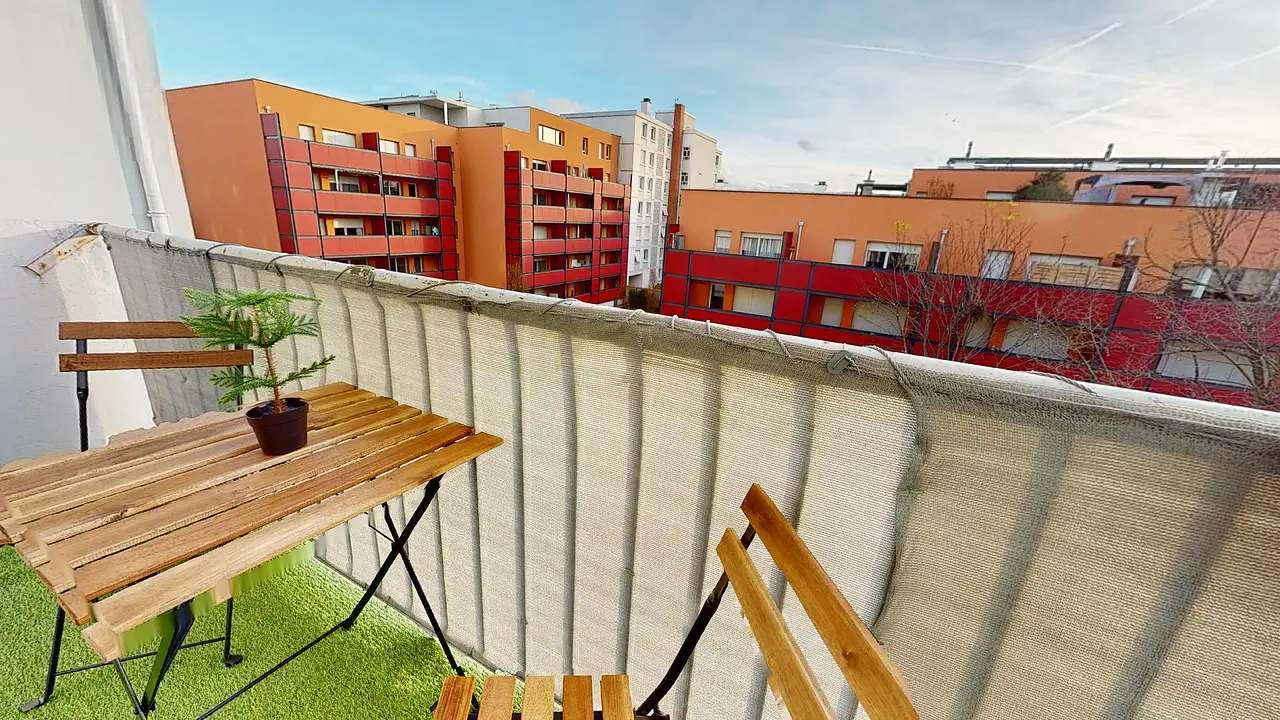 Colocation meublée de 68.0m2 - 490€ - Vénissieux