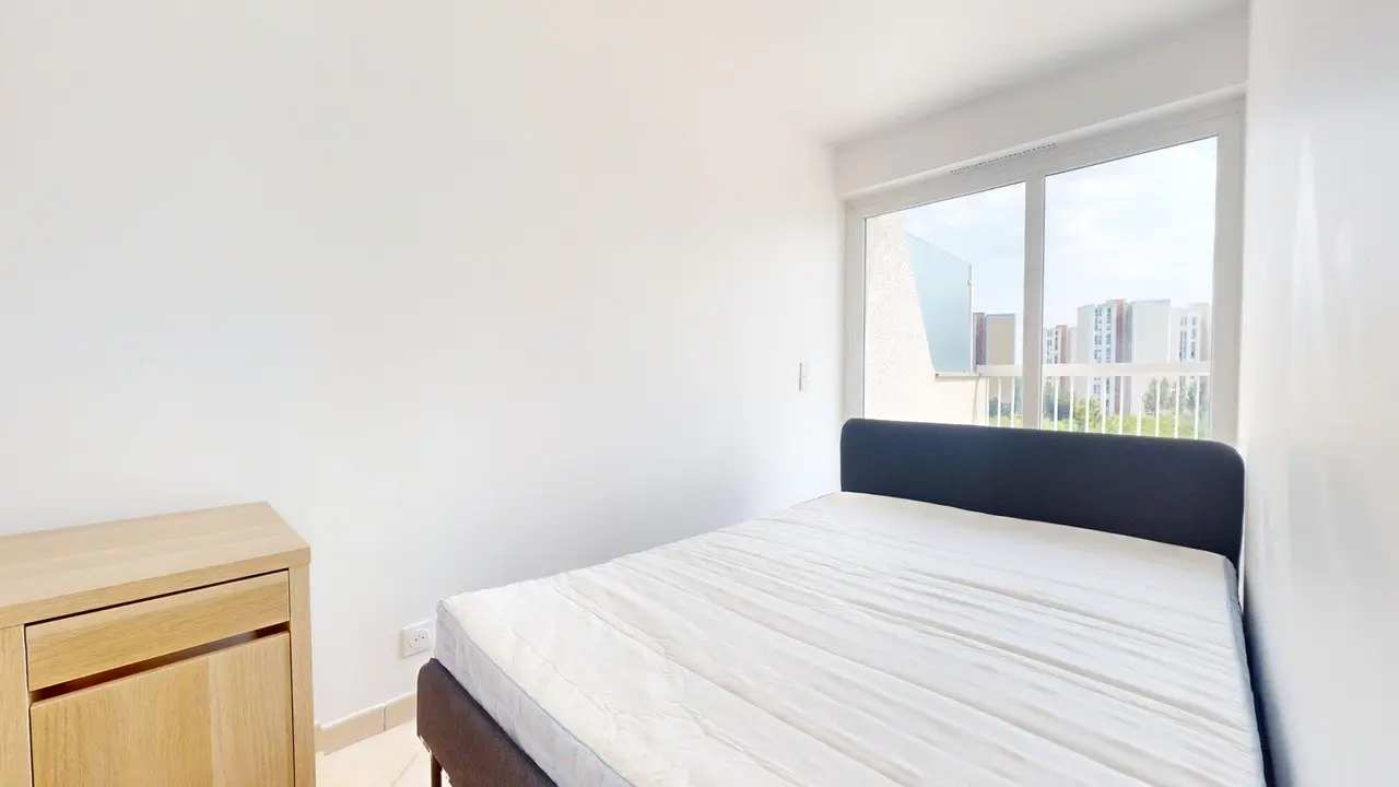 Colocation meublée de 116.0m2 - 650€ - Créteil