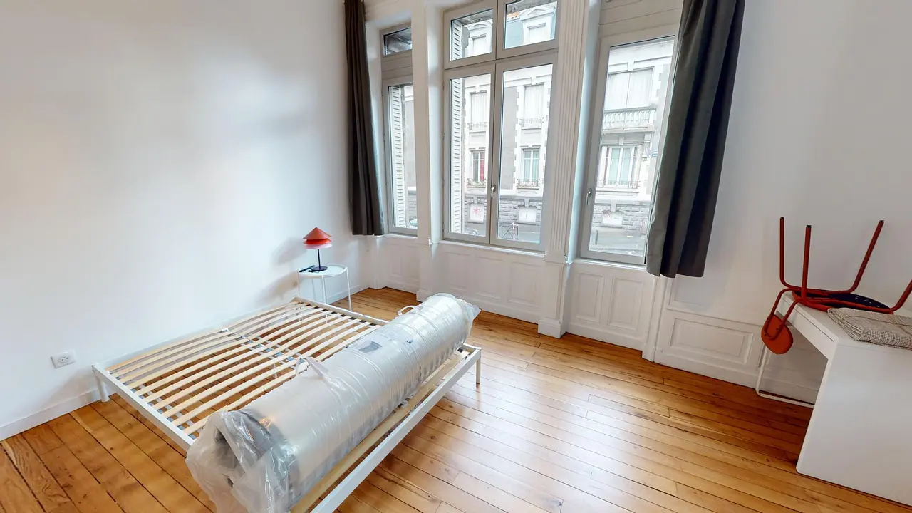 Colocation meublée de 156.0m2 - 453€ - Clermont-Ferrand