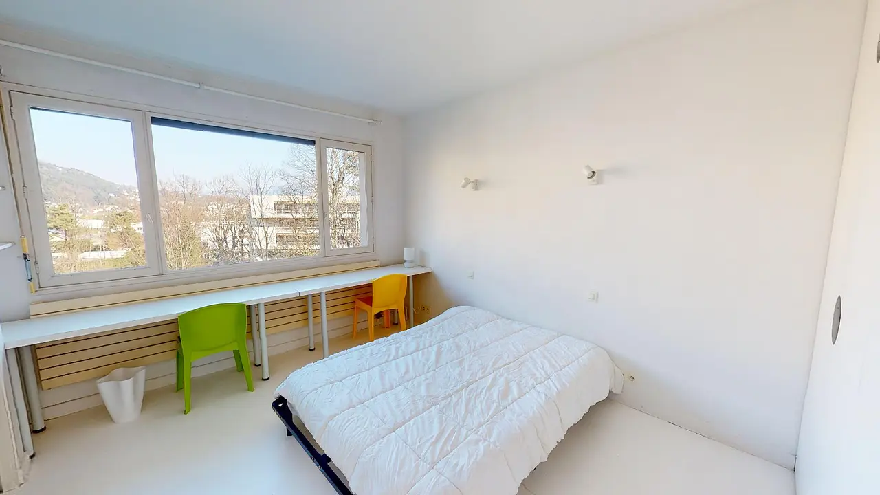 Colocation meublée de 84.0m2 - 1245€ - Meylan