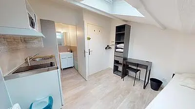 Maison meublée de 15.0m2 - 540€ - Bordeaux