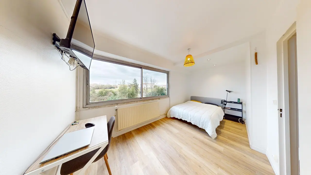 Colocation meublée de 80.0m2 - 560€ - Cenon