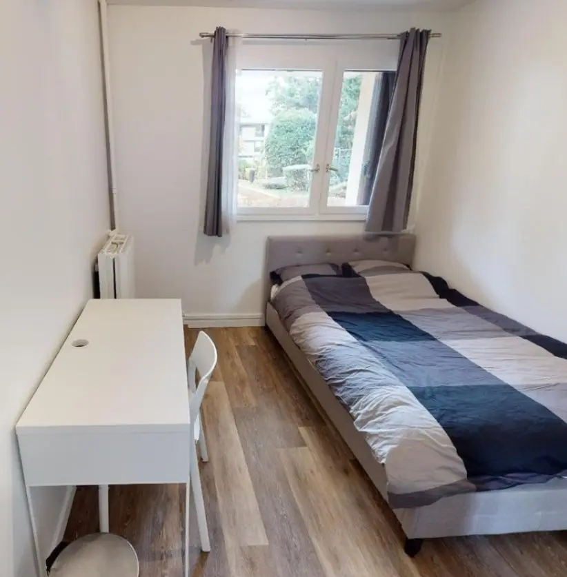 Colocation meublée de 84.0m2 - 537€ - Tremblay-en-France