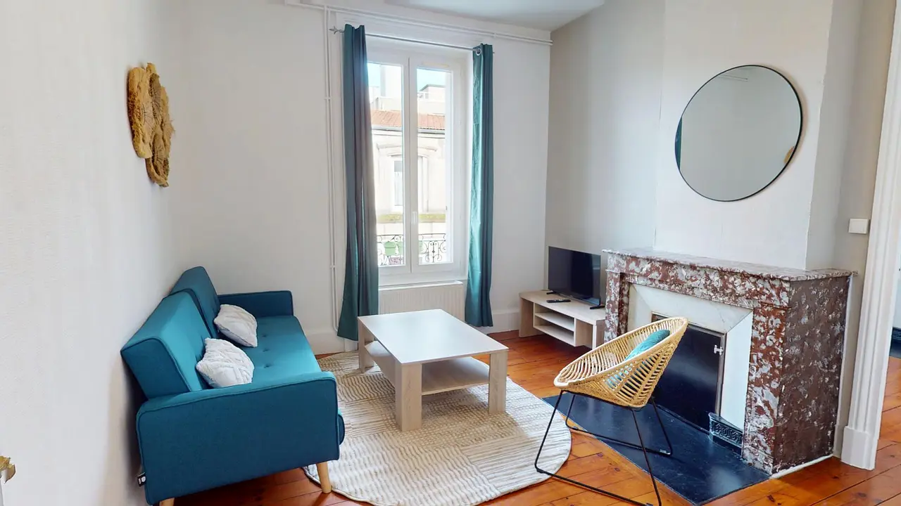 Appartement meublé de 53.0m2 - 591€ - Saint-Étienne