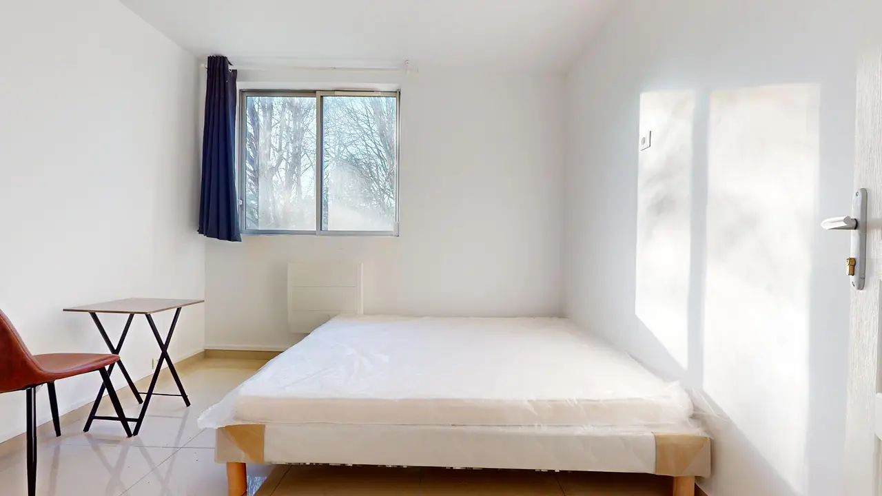 Colocation meublée de 67.42m2 - 464€ - Sarcelles