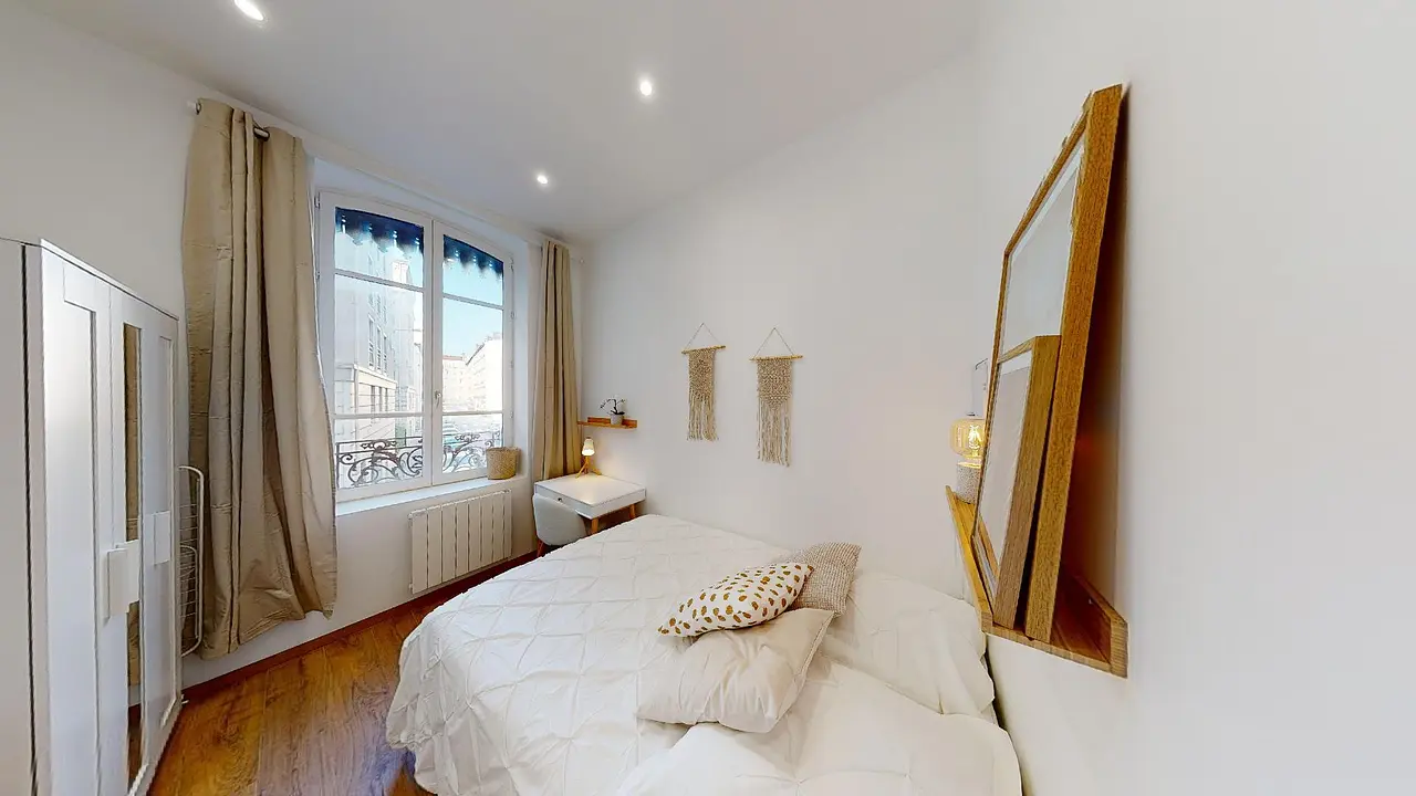 Colocation meublée de 125.0m2 - 701€ - Lyon