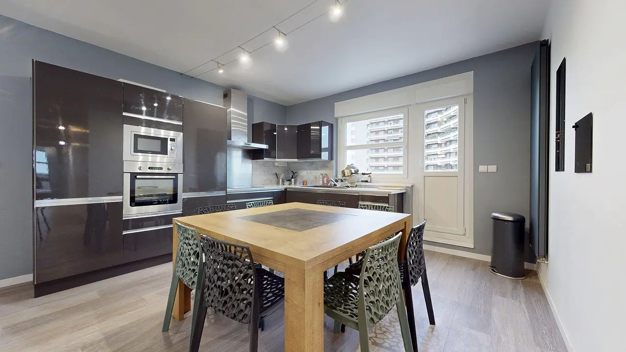 Colocation meublée de 167.0m2 - 395€ - Nancy