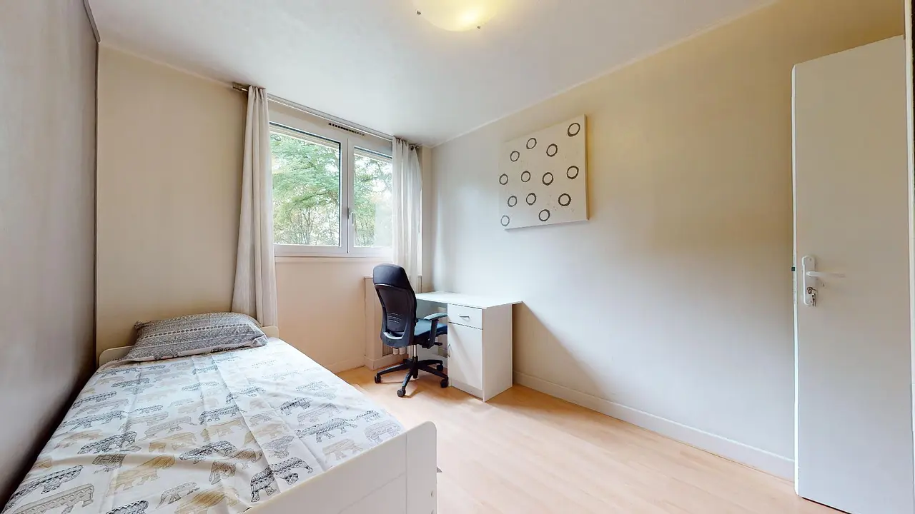 Colocation meublée de 67.0m2 - 573€ - Pontoise