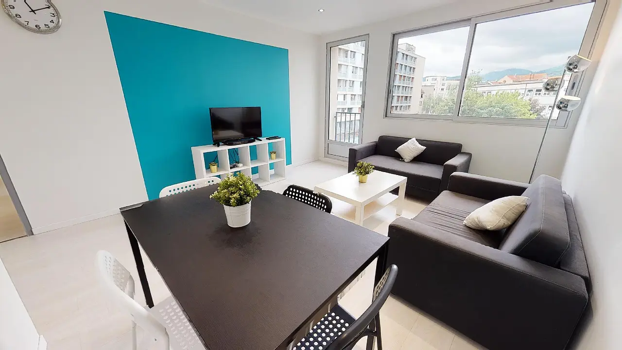 Colocation meublée de 81.0m2 - 433€ - Clermont-Ferrand