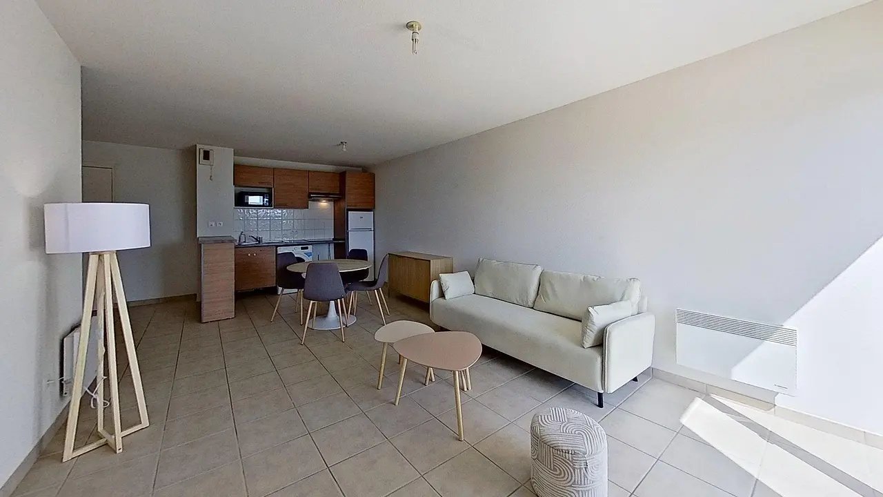 Appartement meublé de 57.46m2 - 780€ - Tourlaville