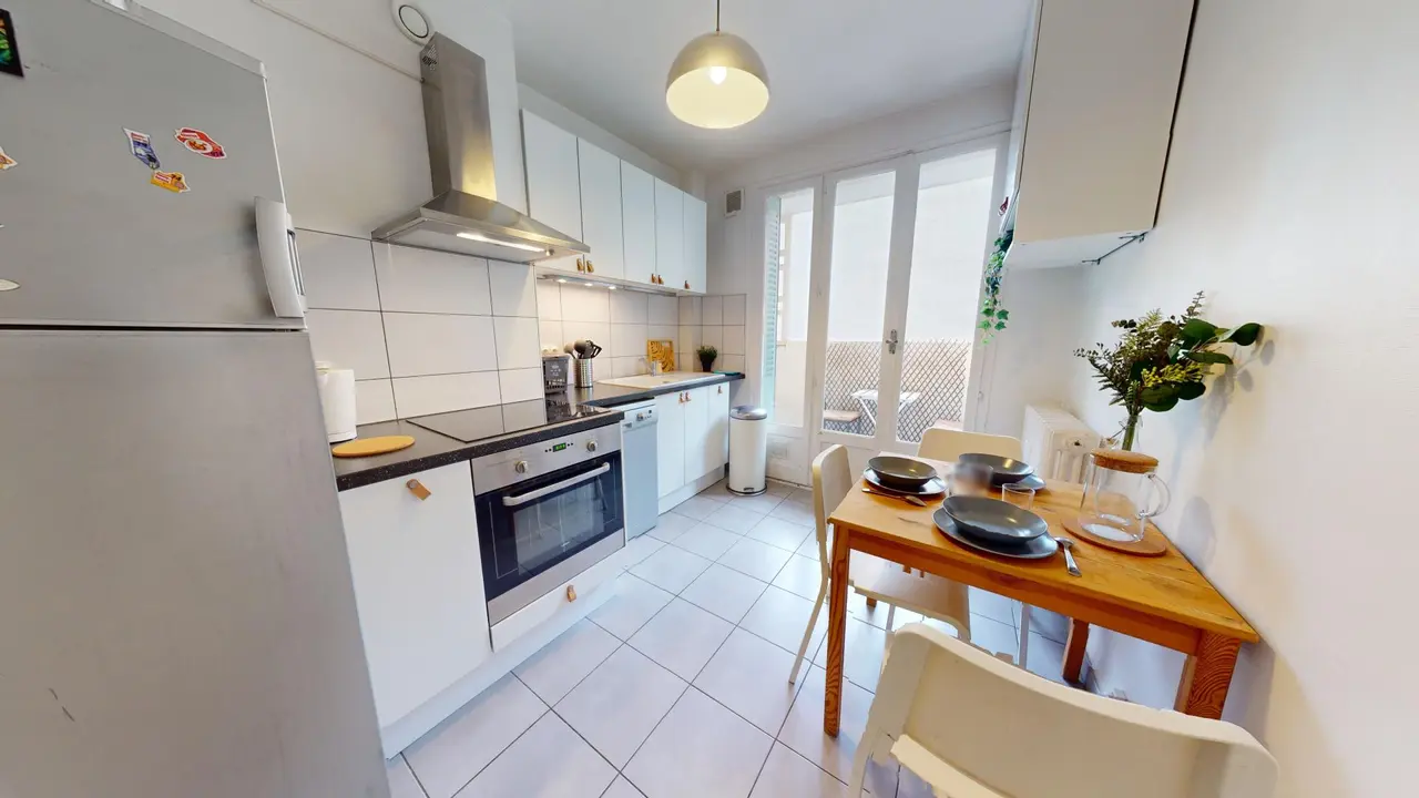 Colocation meublée de 62.36m2 - 595€ - Villeurbanne