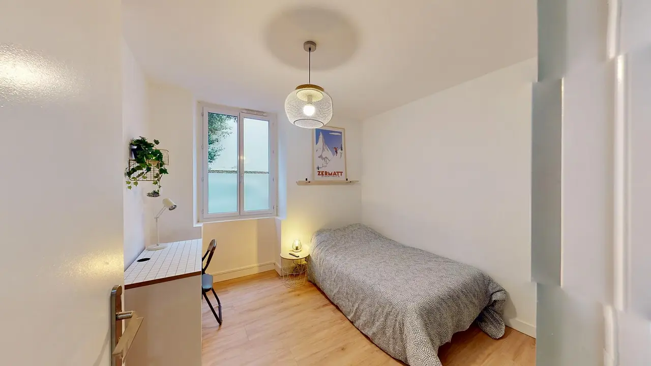Colocation meublée de 106.0m2 - 420€ - Pau