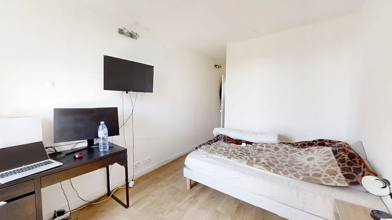 Colocation meublée de 79.0m2 - 560€ - Élancourt