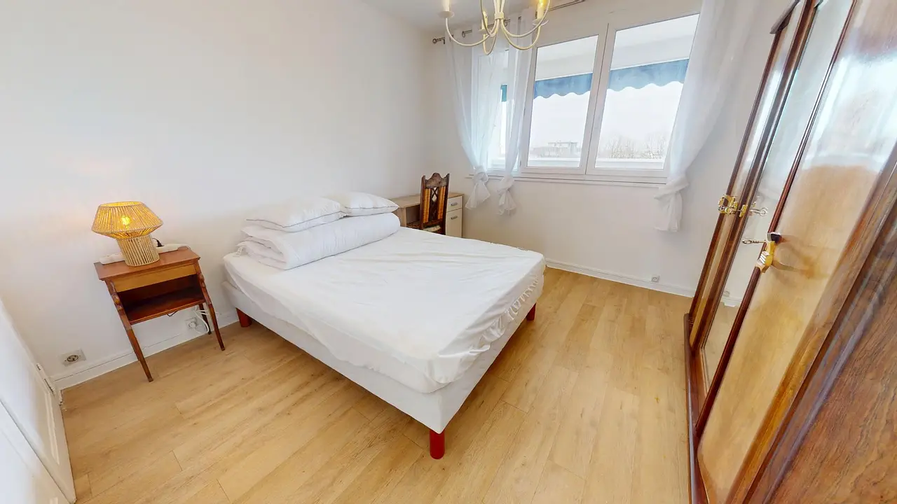 Colocation meublée de 70.77m2 - 454€ - Villeurbanne
