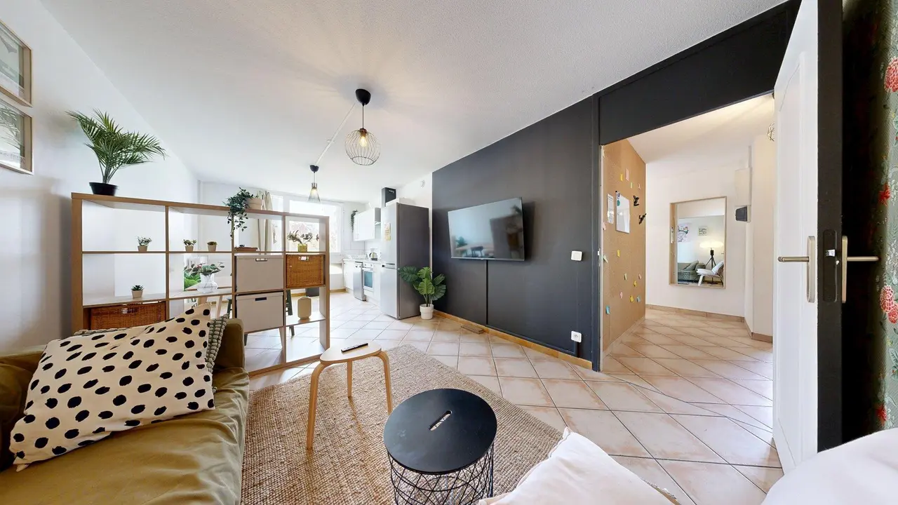Colocation meublée de 81.0m2 - 530€ - Lyon