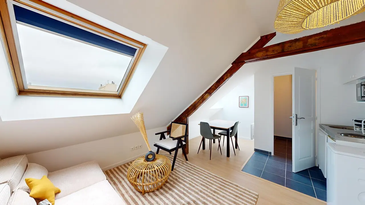Appartement meublé de 25.0m2 - 595€ - Reims