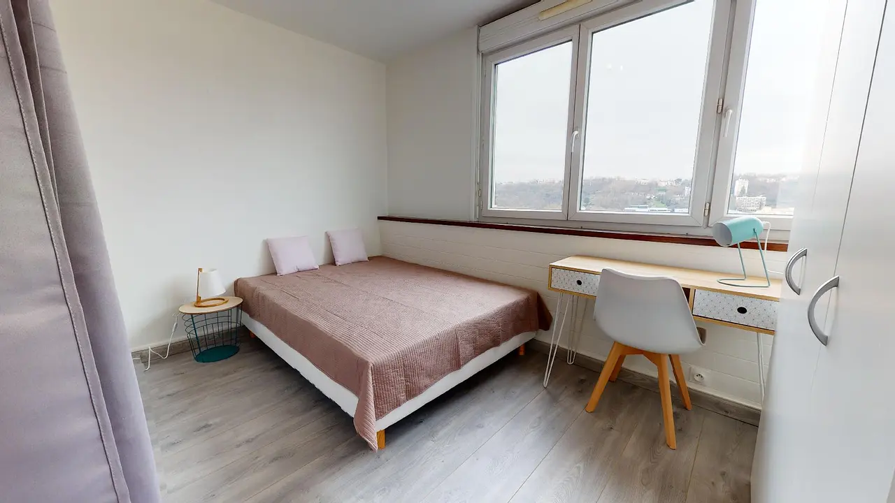 Colocation meublée de 86.0m2 - 500€ - Lyon