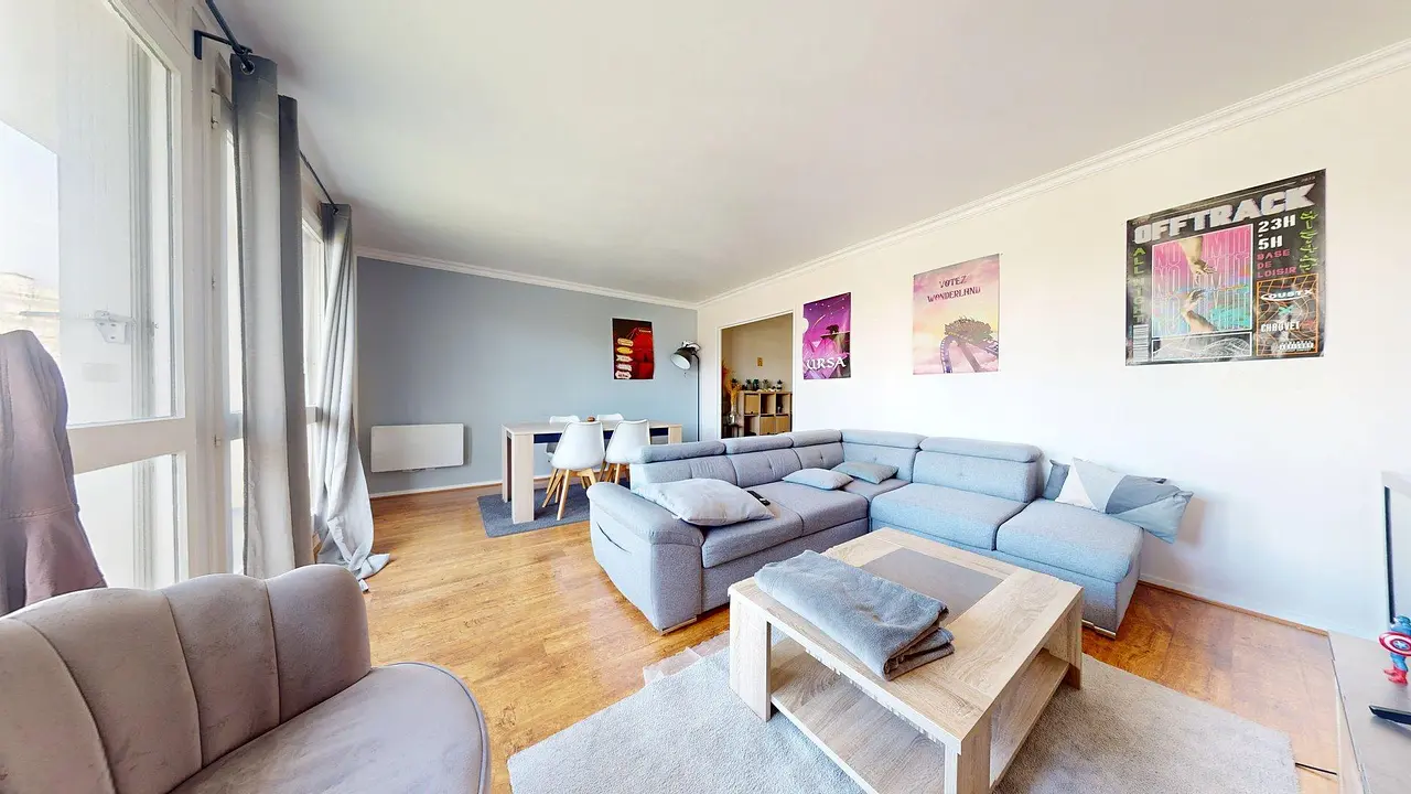 Colocation meublée de 111.52m2 - 720€ - Montigny-le-Bretonneux