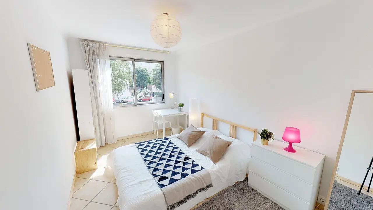 Colocation meublée de 105.0m2 - 600€ - Lyon
