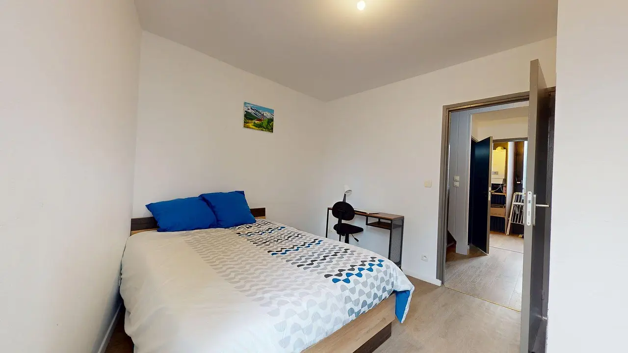 Colocation meublée de 102.0m2 - 390€ - Roubaix