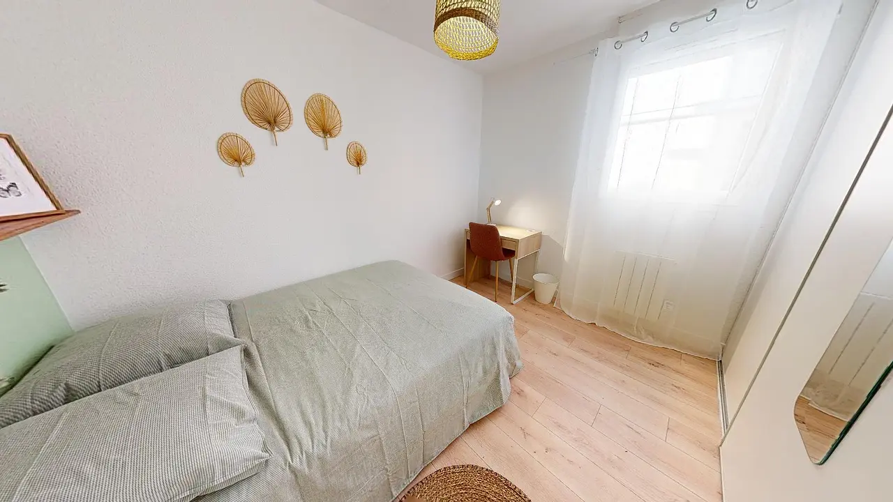 Colocation meublée de 60.69m2 - 499€ - Lormont