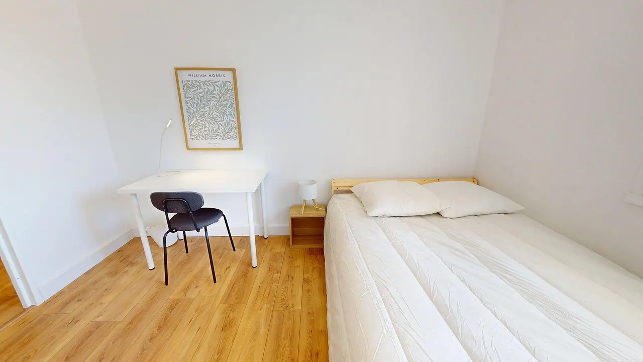 Colocation meublée de 89.51m2 - 575€ - Talence