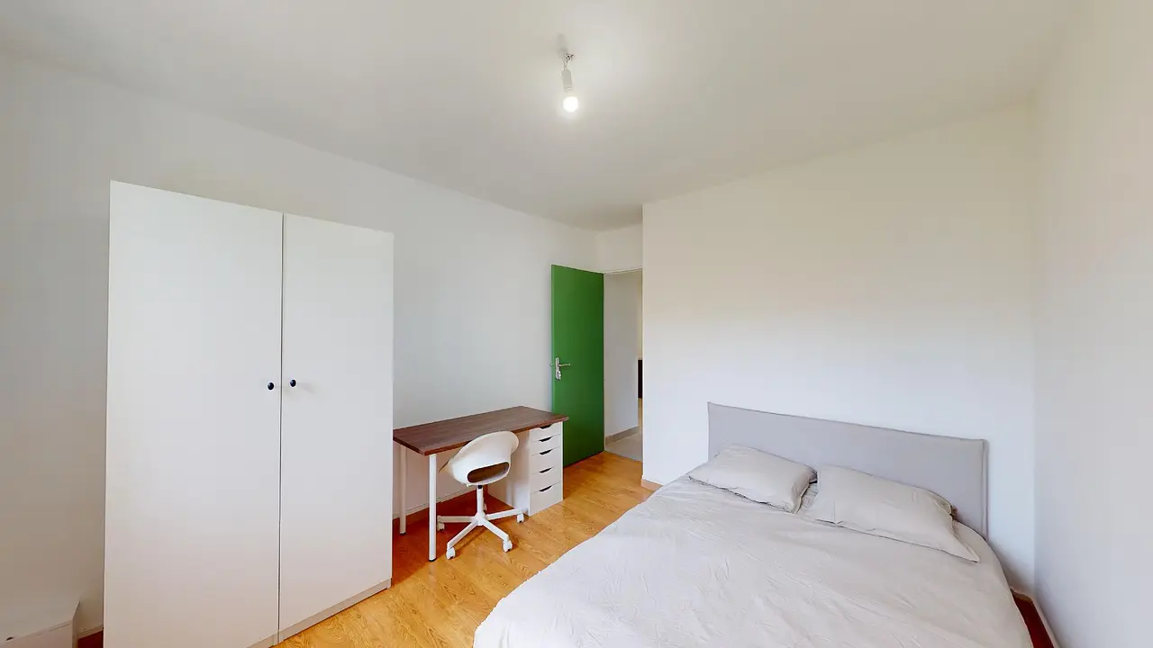 Colocation meublée de 90.0m2 - 450€ - Grenoble