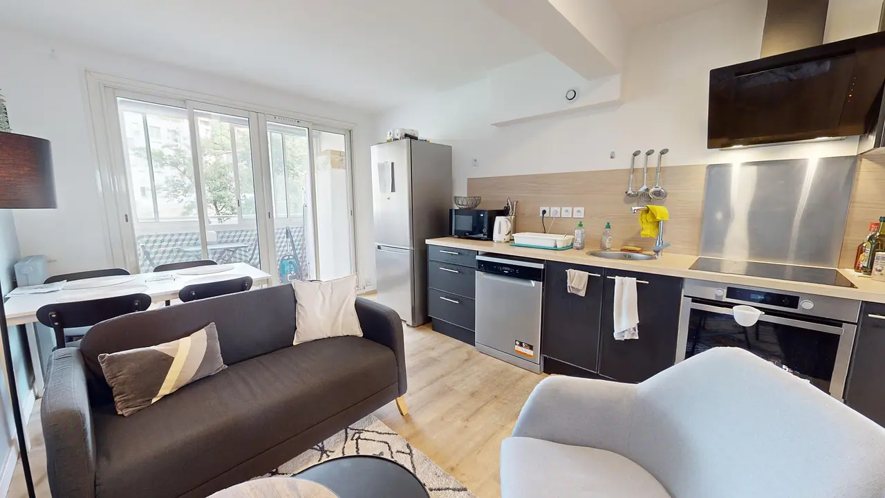 Colocation meublée de 68.0m2 - 519€ - Lyon