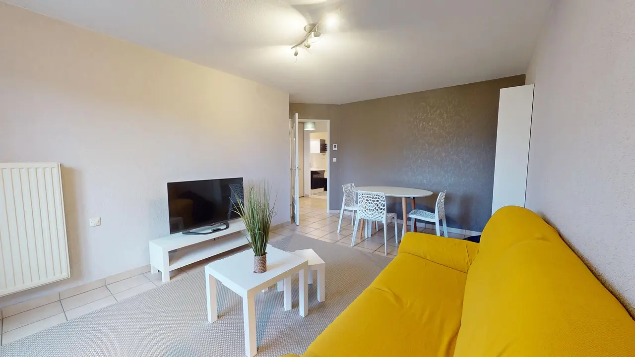 Appartement meublé de 51.0m2 - 856€ - Brignais