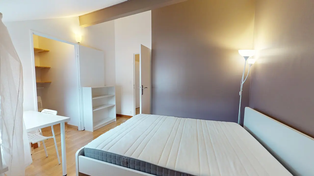 Colocation meublée de 80.9m2 - 490€ - Evry
