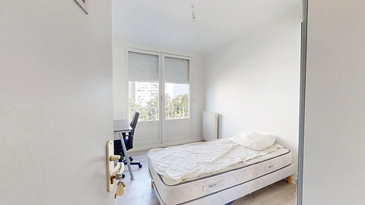 Colocation meublée de 76.0m2 - 406€ - Tours