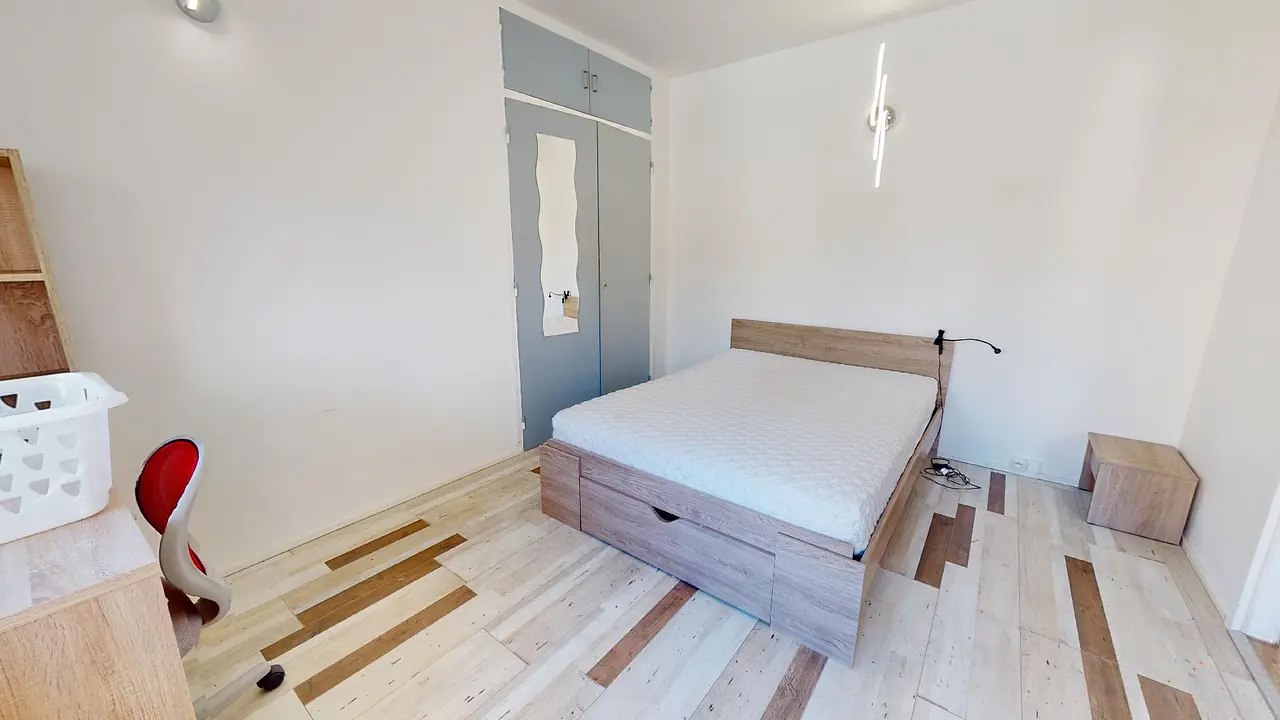 Colocation meublée de 170.0m2 - 350€ - Nancy
