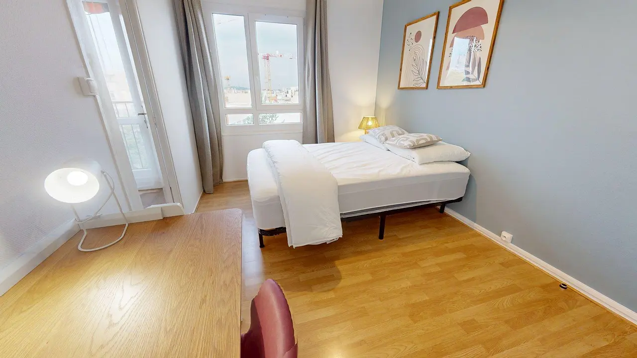 Colocation meublée de 84.58m2 - 550€ - Villeurbanne