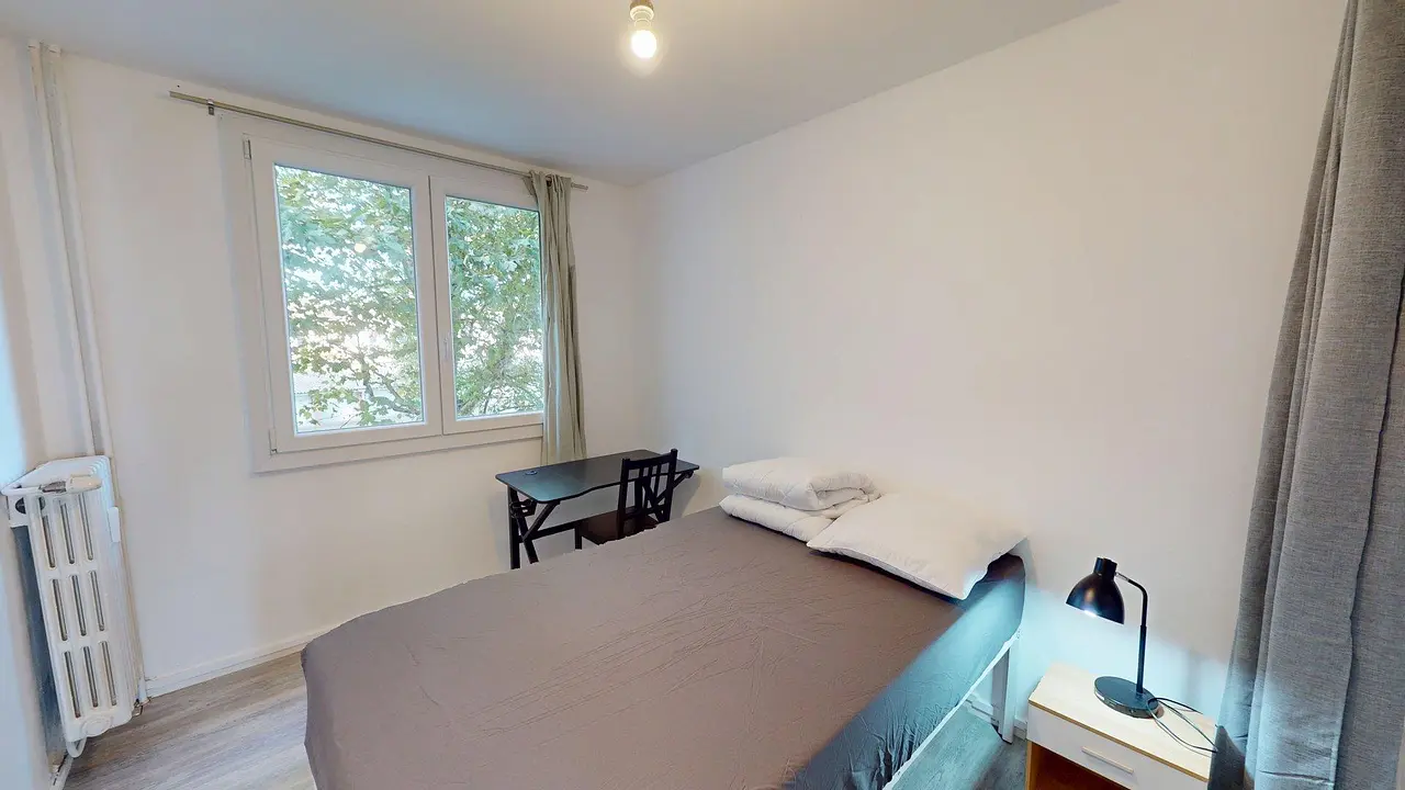 Colocation meublée de 85.0m2 - 450€ - Lille