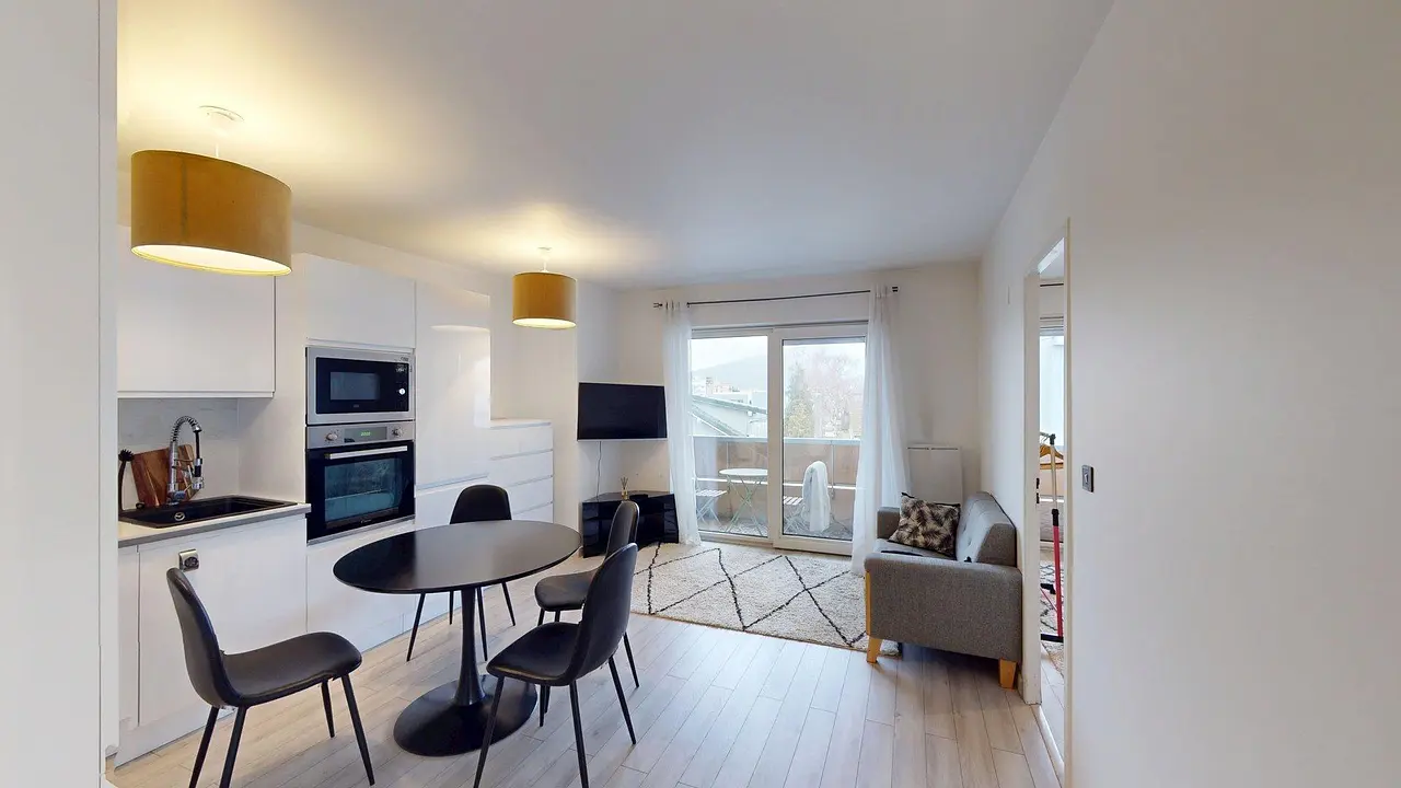 Appartement meublé de 49.28m2 - 1400€ - Annemasse