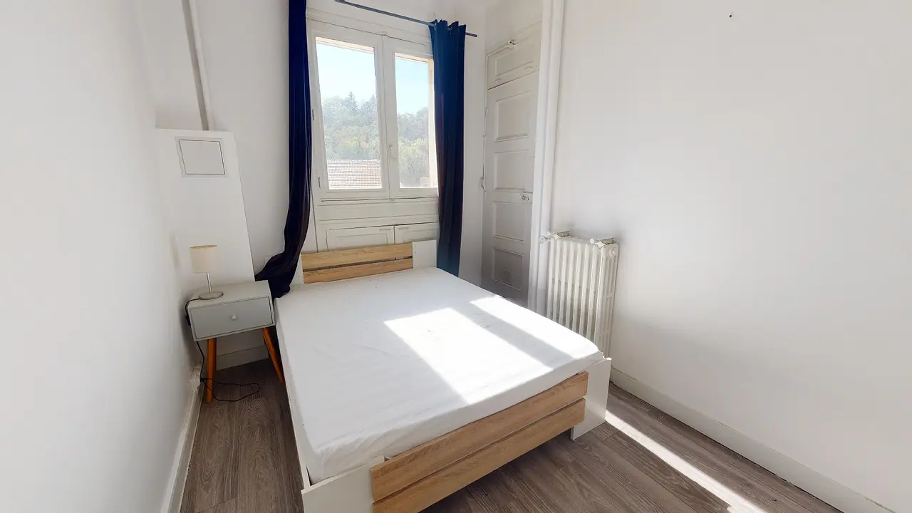 Colocation meublée de 75.0m2 - 350€ - Saint-Étienne