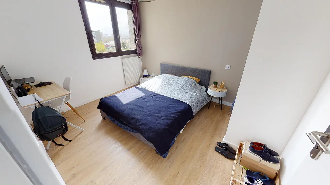 Colocation meublée de 114.0m2 - 380€ - Grenoble