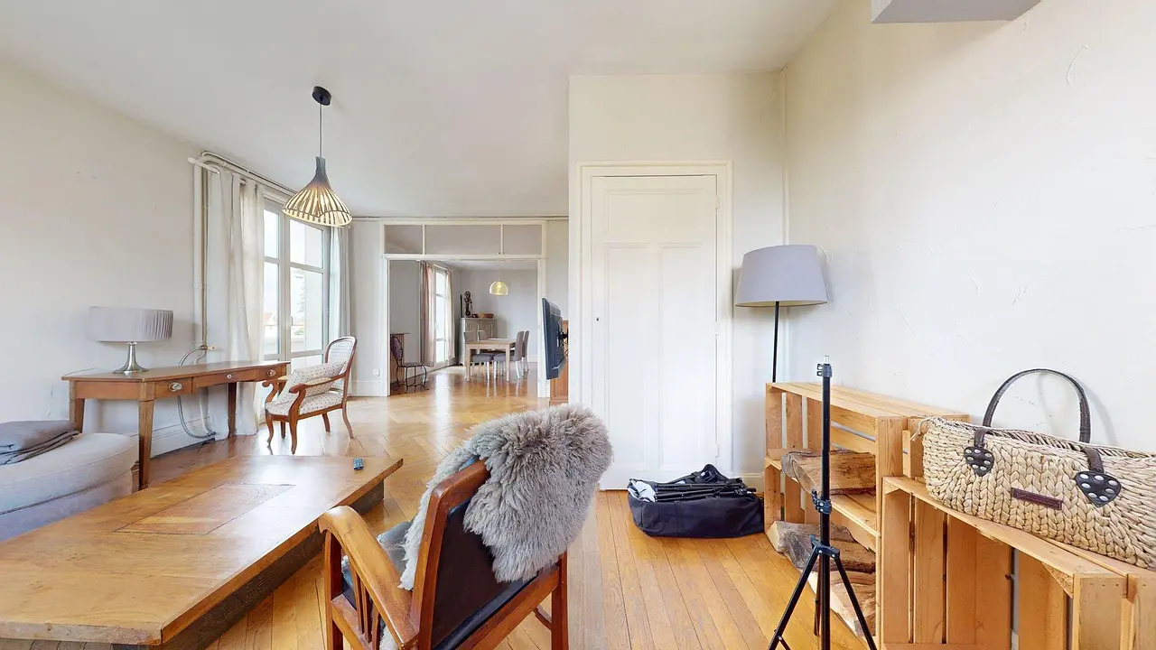 Colocation meublée de 139.87m2 - 590€ - Sathonay-Camp