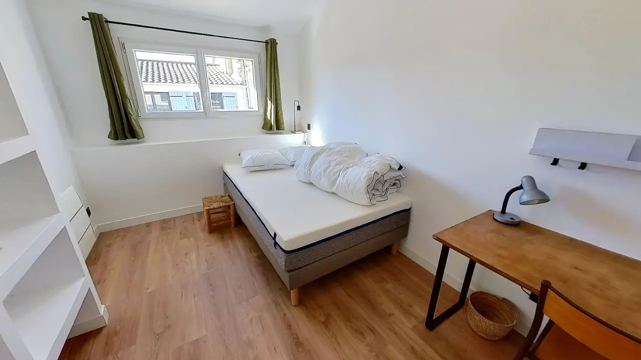 Coliving de 140.0m2 - 604€ - Talence
