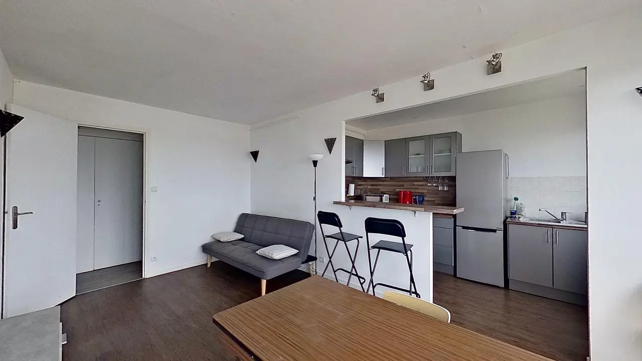 Appartement meublé de 43.07m2 - 652€ - Caen