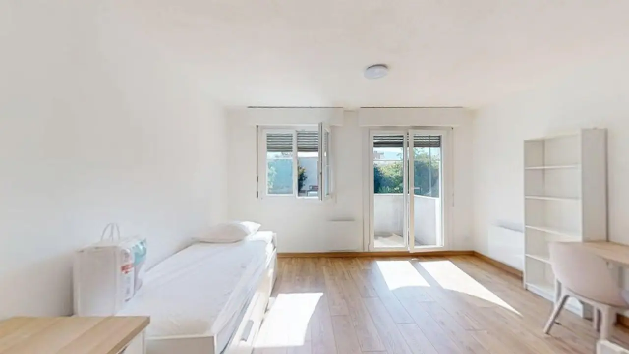 Appartement meublé de 23.67m2 - 520€ - Grenoble