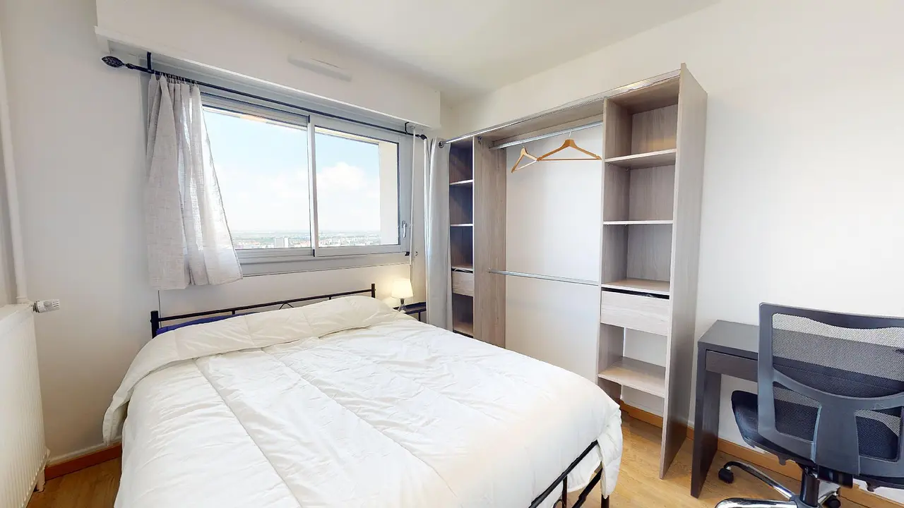 Colocation meublée de 97.0m2 - 450€ - Vénissieux