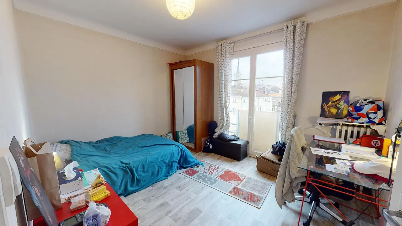 Colocation meublée de 90.0m2 - 347€ - Limoges