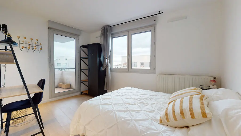 Colocation meublée de 67.0m2 - 548€ - Villeurbanne