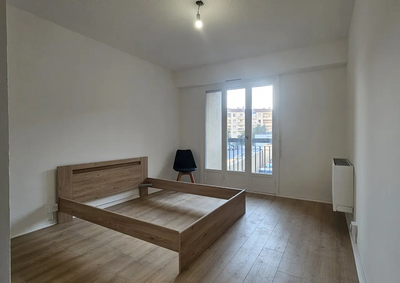 Colocation meublée de 70.0m2 - 690€ - Nice