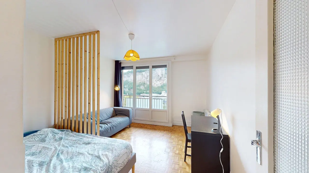 Appartement meublé de 34.0m2 - 605€ - Fontaine