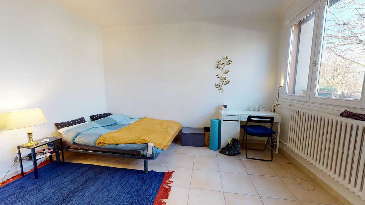 Colocation meublée de 68.0m2 - 448€ - Vénissieux